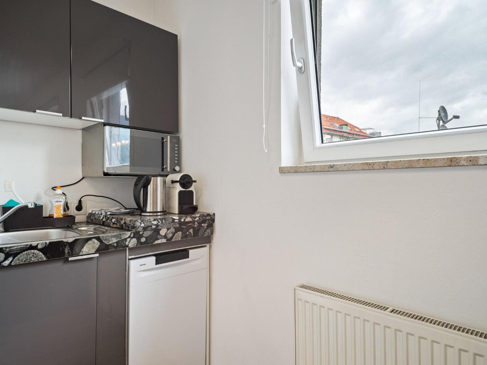 Apartment In Innsbruck Near Ambras Castle Exterior foto